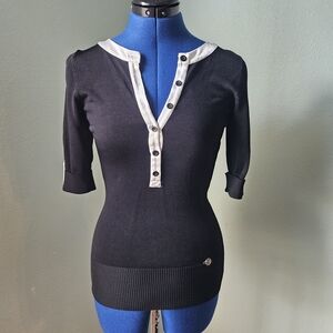 Bebe Monochrome Knit Half Button Half Sleeve Small Women Top